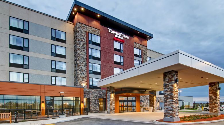 TownePlace Suites Kincardine Exterior. Images powered by <a href="https://www.leonardoworldwide.com" target="_blank" rel="noopener">Leonardo</a>.