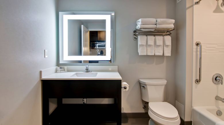 <b>TownePlace Suites Kincardine Room</b>. Images powered by <a href="https://www.leonardoworldwide.com/" title="Leonardo Worldwide" target="_blank">Leonardo</a>.