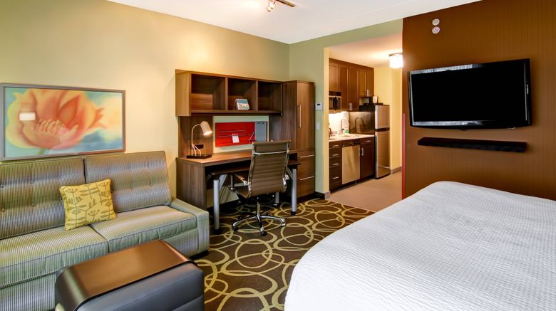 <b>TownePlace Suites Kincardine Pool</b>. Images powered by <a href="https://www.leonardoworldwide.com/" title="Leonardo Worldwide" target="_blank">Leonardo</a>.