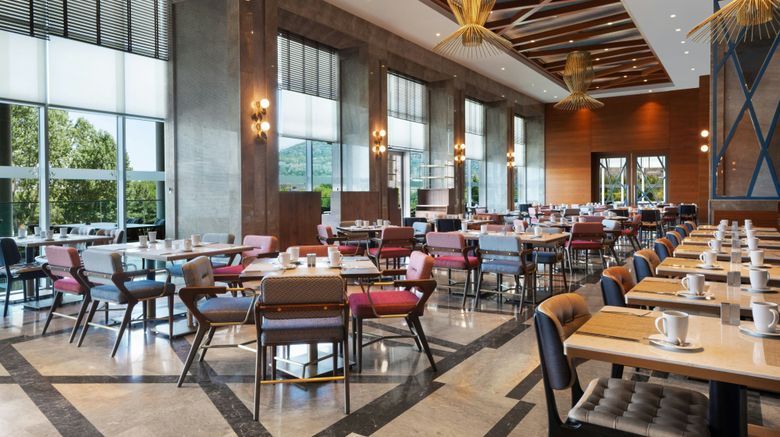 <b>Sheraton Bursa Hotel Restaurant</b>. Images powered by <a href="https://www.leonardoworldwide.com/" title="Leonardo Worldwide" target="_blank">Leonardo</a>.
