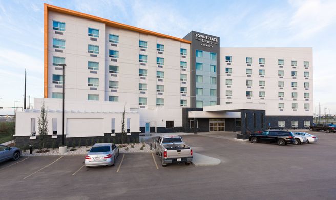 TownePlace Suites Edmonton South Exterior