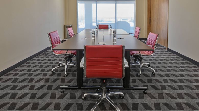 <b>TownePlace Suites Edmonton Sherwood Park Meeting</b>. Images powered by <a href="https://www.leonardoworldwide.com/" title="Leonardo Worldwide" target="_blank">Leonardo</a>.