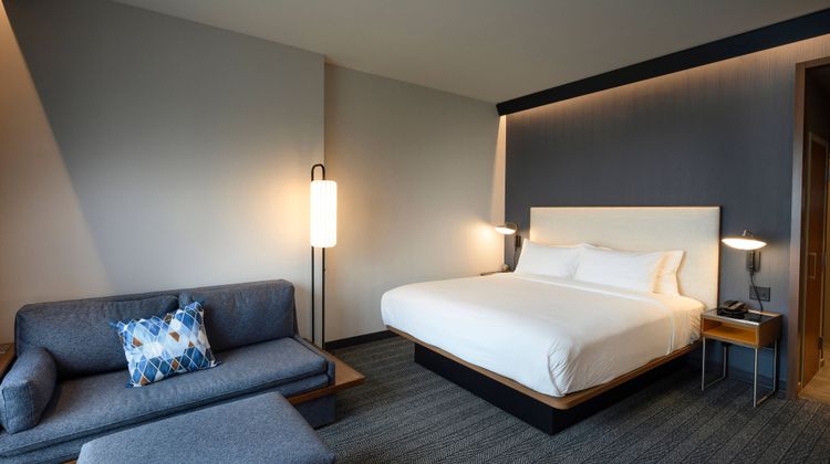 Courtyard Charlotte Waverly Room