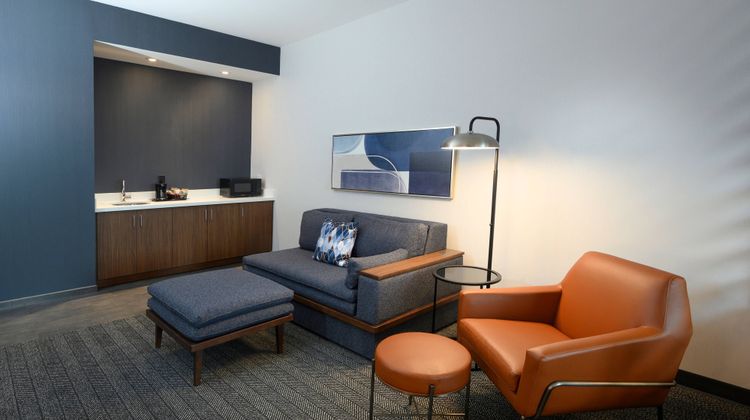 Courtyard Charlotte Waverly Room