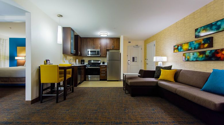 <b>Residence Inn Philadelphia Glen Mills Room</b>. Images powered by <a href="https://www.leonardoworldwide.com/" title="Leonardo Worldwide" target="_blank">Leonardo</a>.