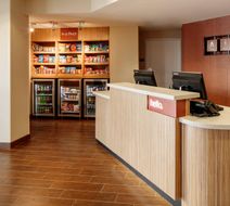 TownePlace Suites Kansas City Airport Lobby