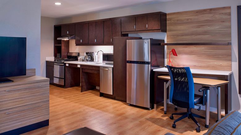 <b>TownePlace Suites Richmond Room</b>. Images powered by <a href="https://www.leonardoworldwide.com/" title="Leonardo Worldwide" target="_blank">Leonardo</a>.