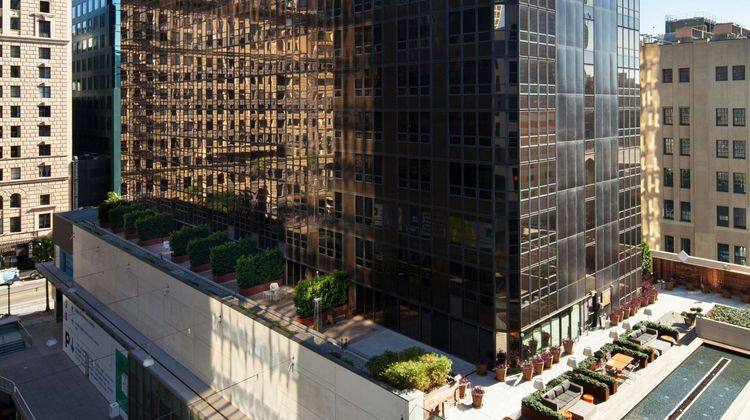 Sheraton Grand Los Angeles Exterior