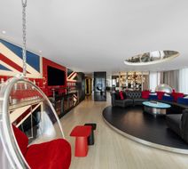 W London - Leicester Square Room