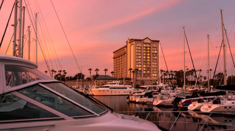 The Ritz-Carlton, Marina Del Rey Exterior