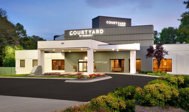 Courtyard Charlotte Airport LoSo Exterior