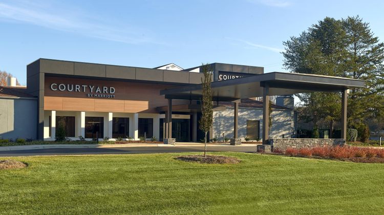 Courtyard Charlotte SouthPark Exterior