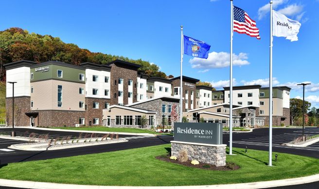 Residence Inn Eau Claire Exterior