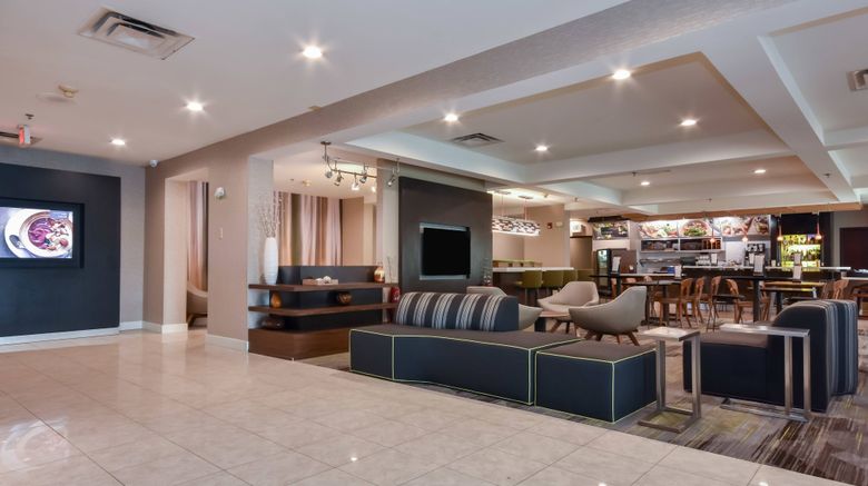 <b>Courtyard Charlotte Lake Norman Lobby</b>. Images powered by <a href="https://www.leonardoworldwide.com/" title="Leonardo Worldwide" target="_blank">Leonardo</a>.