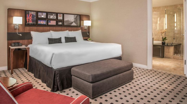 <b>The Warwick Hotel Rittenhouse Square Room</b>. Images powered by <a href="https://www.leonardoworldwide.com/" title="Leonardo Worldwide" target="_blank">Leonardo</a>.