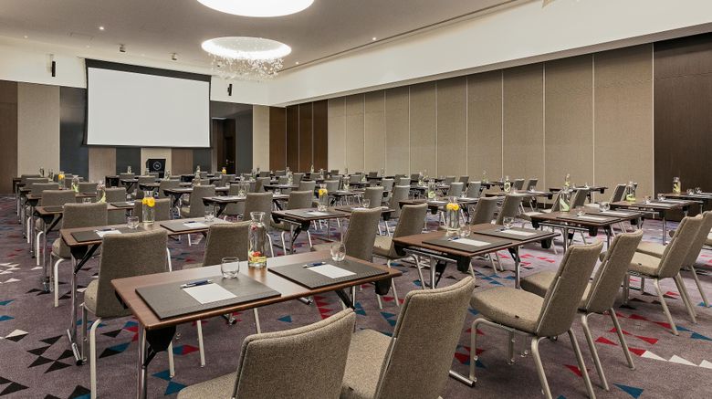 <b>Sheraton Grand Tbilisi Metechi Palace Meeting</b>. Images powered by <a href="https://www.leonardoworldwide.com/" title="Leonardo Worldwide" target="_blank">Leonardo</a>.