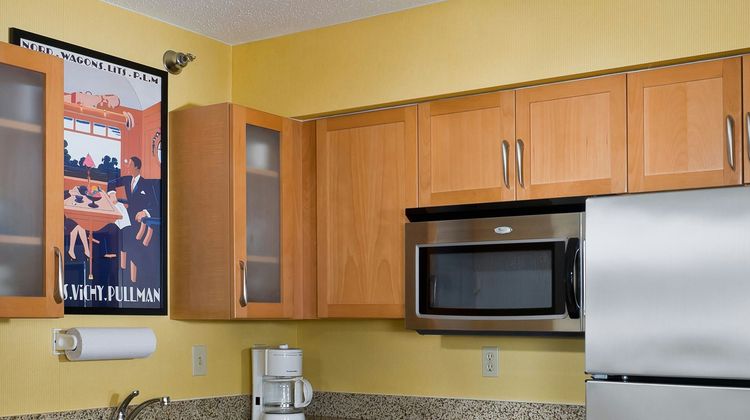 Residence Inn Peoria Room