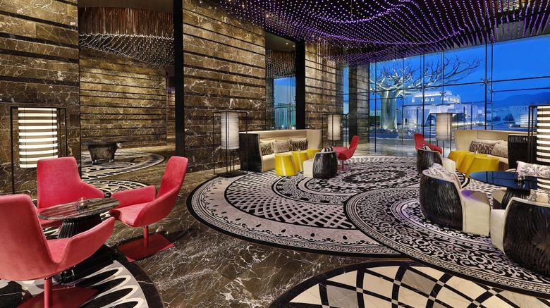 <b>W Muscat Lobby</b>. Images powered by <a href="https://www.leonardoworldwide.com/" title="Leonardo Worldwide" target="_blank">Leonardo</a>.