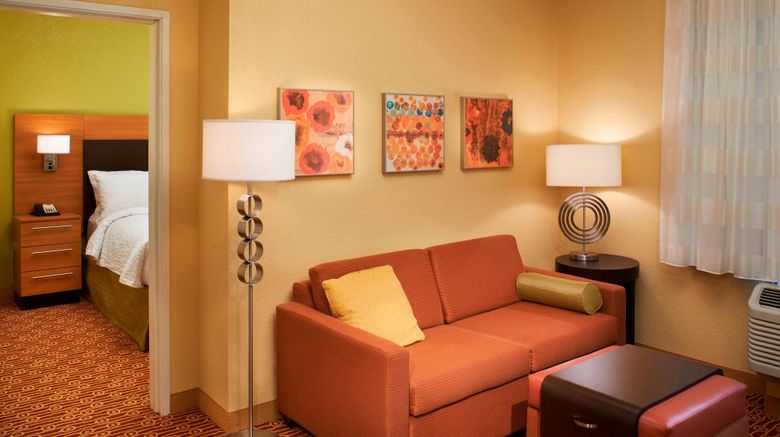 <b>TownePlace Suites by Marriott Saginaw Room</b>. Images powered by <a href="https://www.leonardoworldwide.com/" title="Leonardo Worldwide" target="_blank">Leonardo</a>.