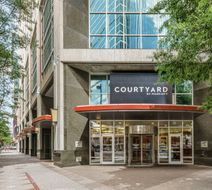 Courtyard Charlotte City Center Exterior