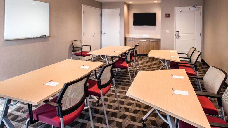 <b>TownePlace Suites Merced Meeting</b>. Images powered by <a href="https://www.leonardoworldwide.com/" title="Leonardo Worldwide" target="_blank">Leonardo</a>.