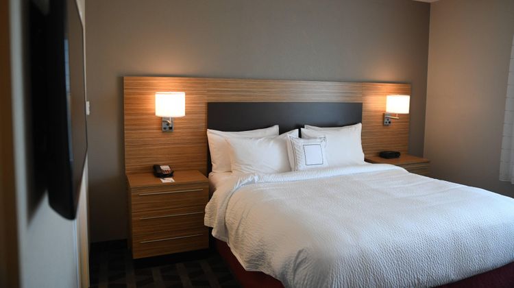 TownePlace Suites KC at Briarcliff Suite