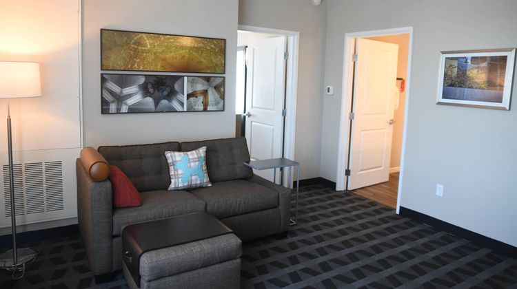 TownePlace Suites KC at Briarcliff Room