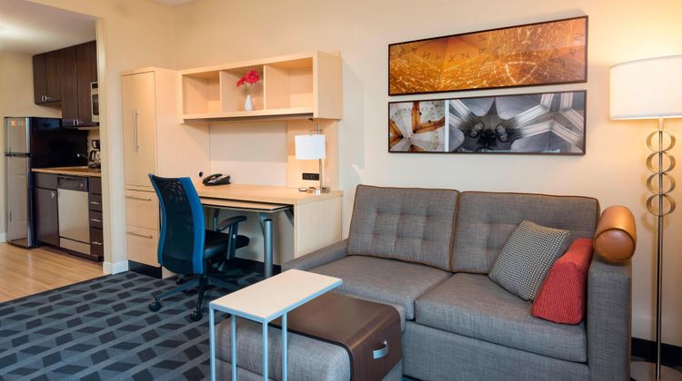 TownePlace Suites Joliet South Suite