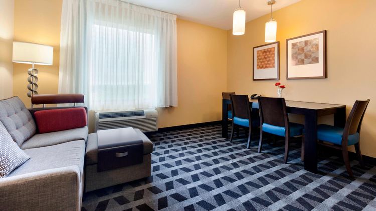 TownePlace Suites Joliet South Room