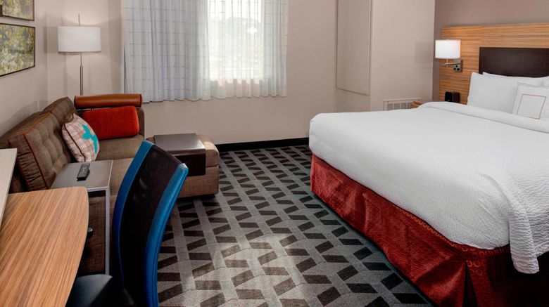 <b>TownePlace Suites Parkersburg Room</b>. Images powered by <a href="https://www.leonardoworldwide.com/" title="Leonardo Worldwide" target="_blank">Leonardo</a>.