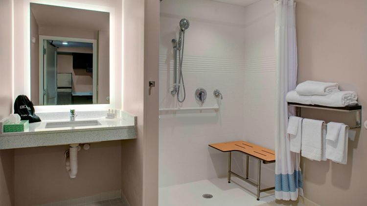 TownePlace Suites Parkersburg Room