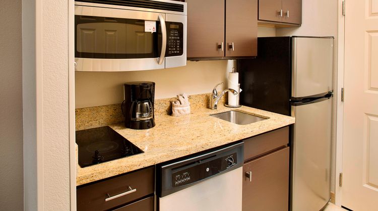 TownePlace Suites Phoenix Goodyear Room