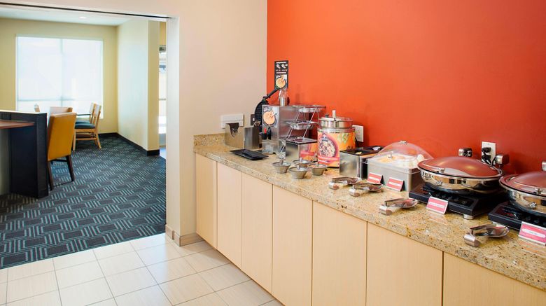<b>TownePlace Suites Phoenix Goodyear Restaurant</b>. Images powered by <a href="https://www.leonardoworldwide.com/" title="Leonardo Worldwide" target="_blank">Leonardo</a>.