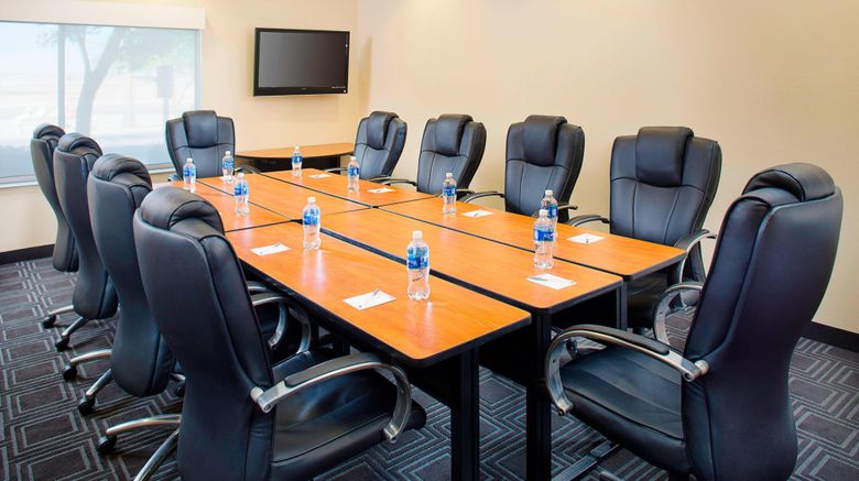 <b>TownePlace Suites Phoenix Goodyear Meeting</b>. Images powered by <a href="https://www.leonardoworldwide.com/" title="Leonardo Worldwide" target="_blank">Leonardo</a>.
