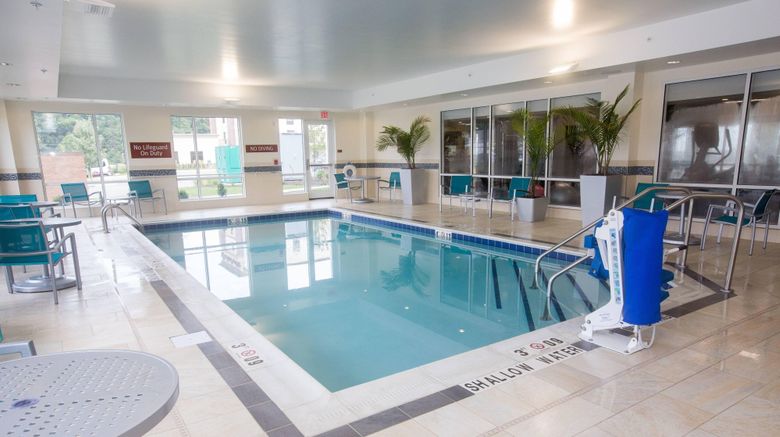 <b>TownePlace Suites Pittsburgh Harmarville Pool</b>. Images powered by <a href="https://www.leonardoworldwide.com/" title="Leonardo Worldwide" target="_blank">Leonardo</a>.