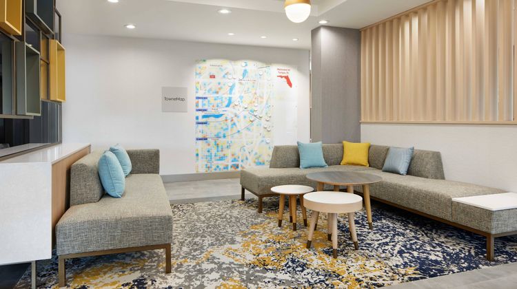 TownePlace Suites Tampa East/I-4 Lobby
