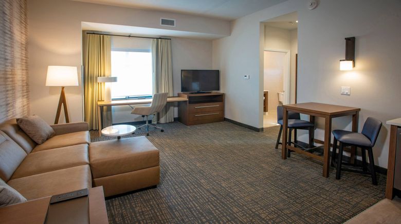 <b>Residence Inn by Marriott Pensacola Arpt Room</b>. Images powered by <a href="https://www.leonardoworldwide.com/" title="Leonardo Worldwide" target="_blank">Leonardo</a>.