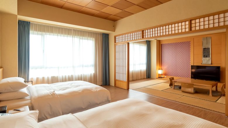 <b>Sheraton Taoyuan Hotel Suite</b>. Images powered by <a href="https://www.leonardoworldwide.com/" title="Leonardo Worldwide" target="_blank">Leonardo</a>.