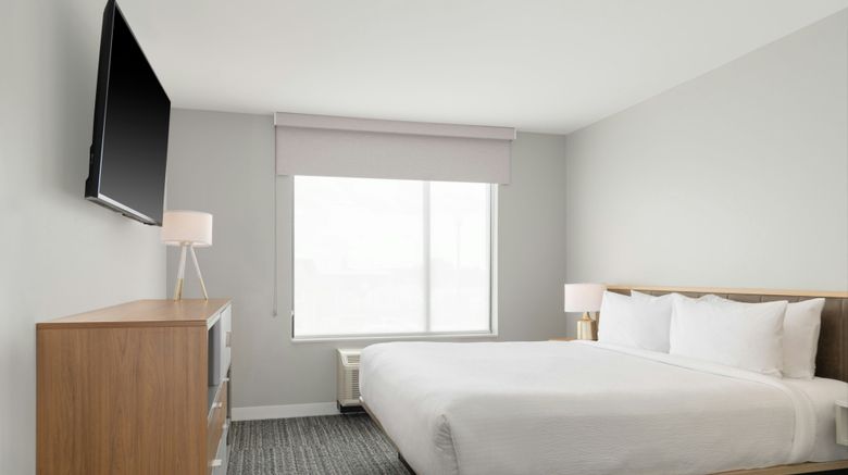 <b>TownePlace Suites by Marriott Norfolk Room</b>. Images powered by <a href="https://www.leonardoworldwide.com/" title="Leonardo Worldwide" target="_blank">Leonardo</a>.