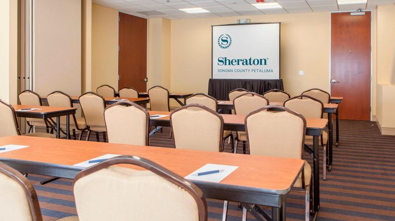 <b>Sheraton Sonoma County - Petaluma Meeting</b>. Images powered by <a href="https://www.leonardoworldwide.com/" title="Leonardo Worldwide" target="_blank">Leonardo</a>.