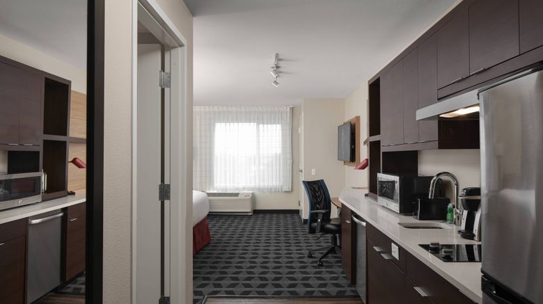 <b>TownePlace Suites Tampa Westshore South Room</b>. Images powered by <a href="https://www.leonardoworldwide.com/" title="Leonardo Worldwide" target="_blank">Leonardo</a>.