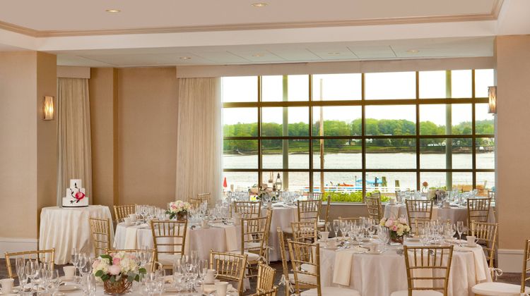 Sheraton Portsmouth Harborside Hotel Lobby
