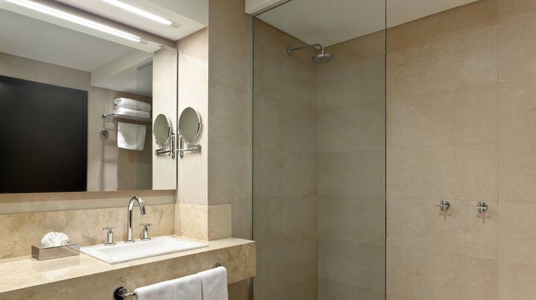 <b>Sheraton Tucuman Hotel Room</b>. Images powered by <a href="https://www.leonardoworldwide.com/" title="Leonardo Worldwide" target="_blank">Leonardo</a>.