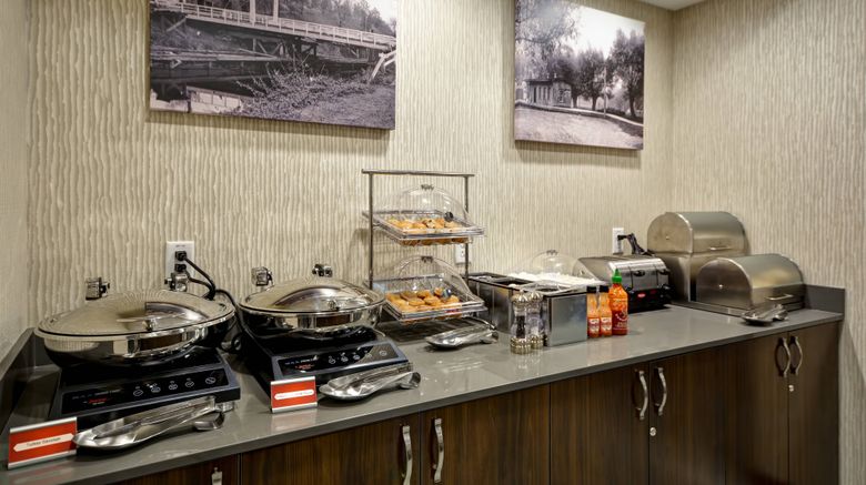 <b>TownePlace Suites Cranbury S Brunswick Restaurant</b>. Images powered by <a href="https://www.leonardoworldwide.com/" title="Leonardo Worldwide" target="_blank">Leonardo</a>.