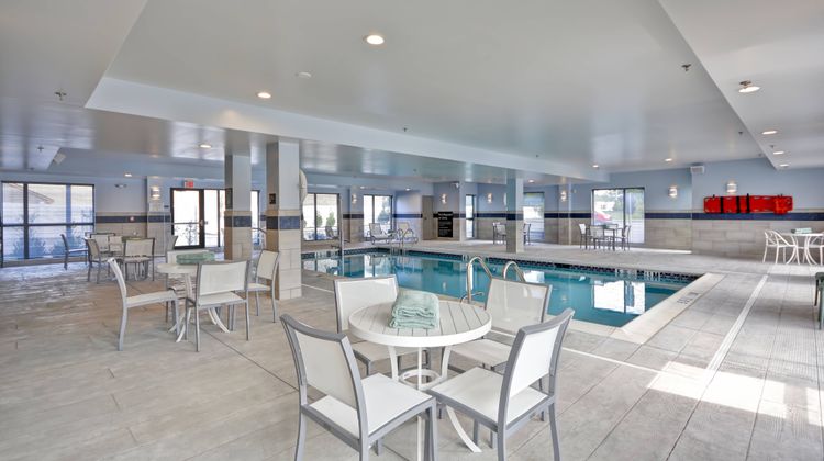 TownePlace Suites Cranbury S Brunswick Pool