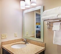 TownePlace Suites Tulsa North/Owasso Room