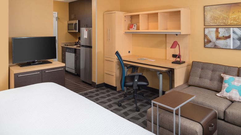 <b>TownePlace Suites New Hartford Suite</b>. Images powered by <a href="https://www.leonardoworldwide.com/" title="Leonardo Worldwide" target="_blank">Leonardo</a>.