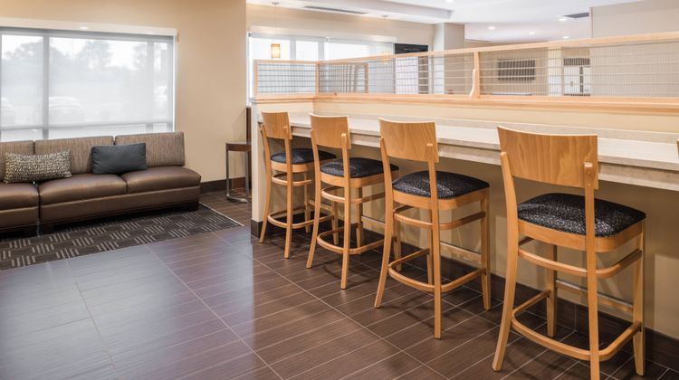 TownePlace Suites New Hartford Restaurant