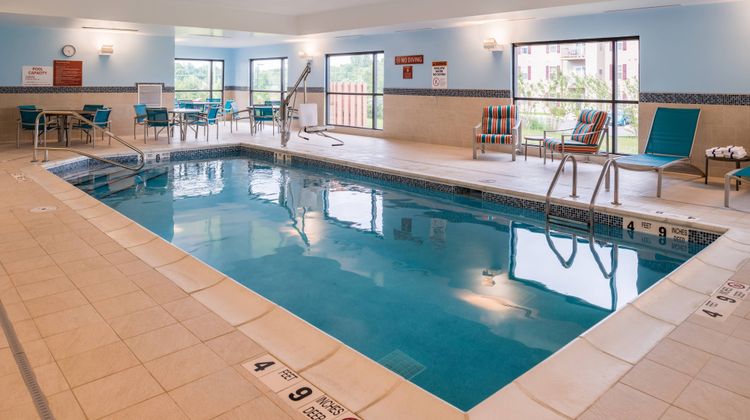 TownePlace Suites New Hartford Pool