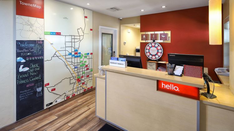 TownePlace Suites Tucson Lobby